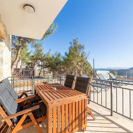 Olea Apartment *